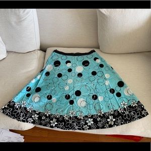 🌈 Light blue patterned skirt (2 for $10 promo)